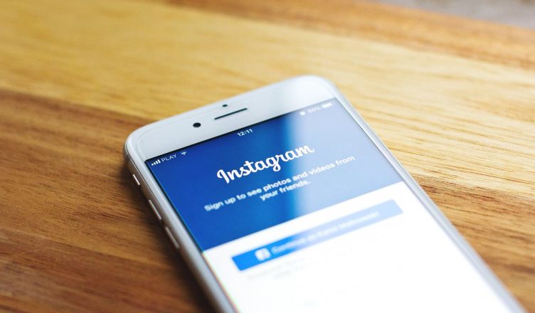 Buy Instagram Likes UK From a Reputable Company